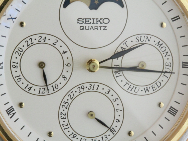Seiko Quarz Herrenuhr mit Mondphase und Vollkalender